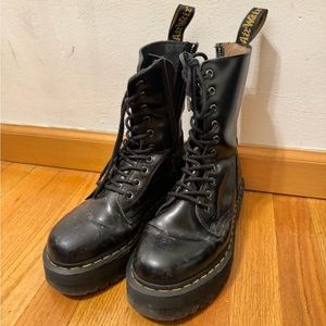 Platform Dr. Martens